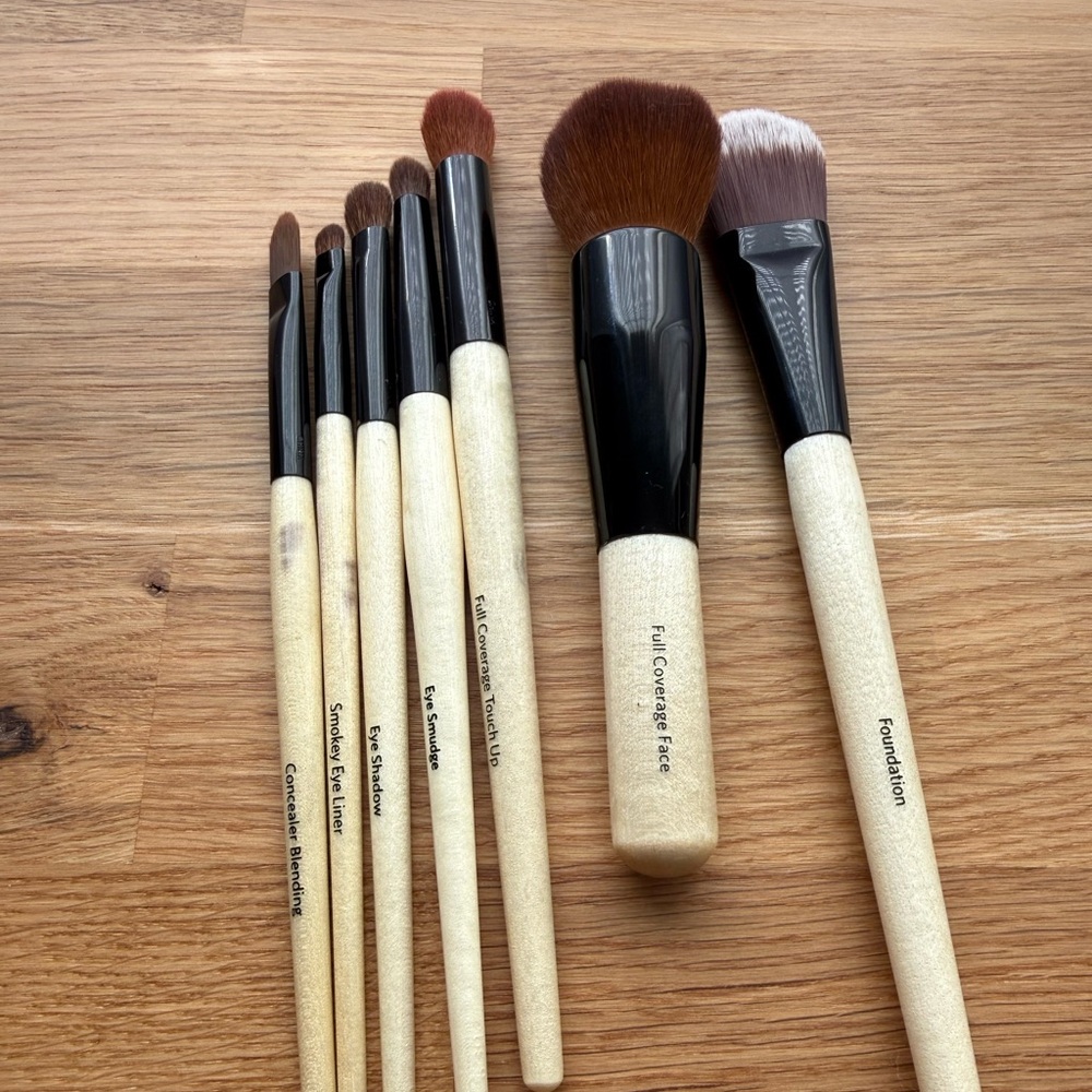 Bobbi brown Makeup Brushes